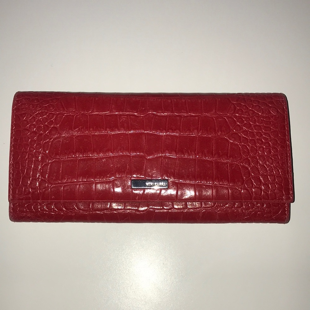 Neri Karra Rosie Wallet